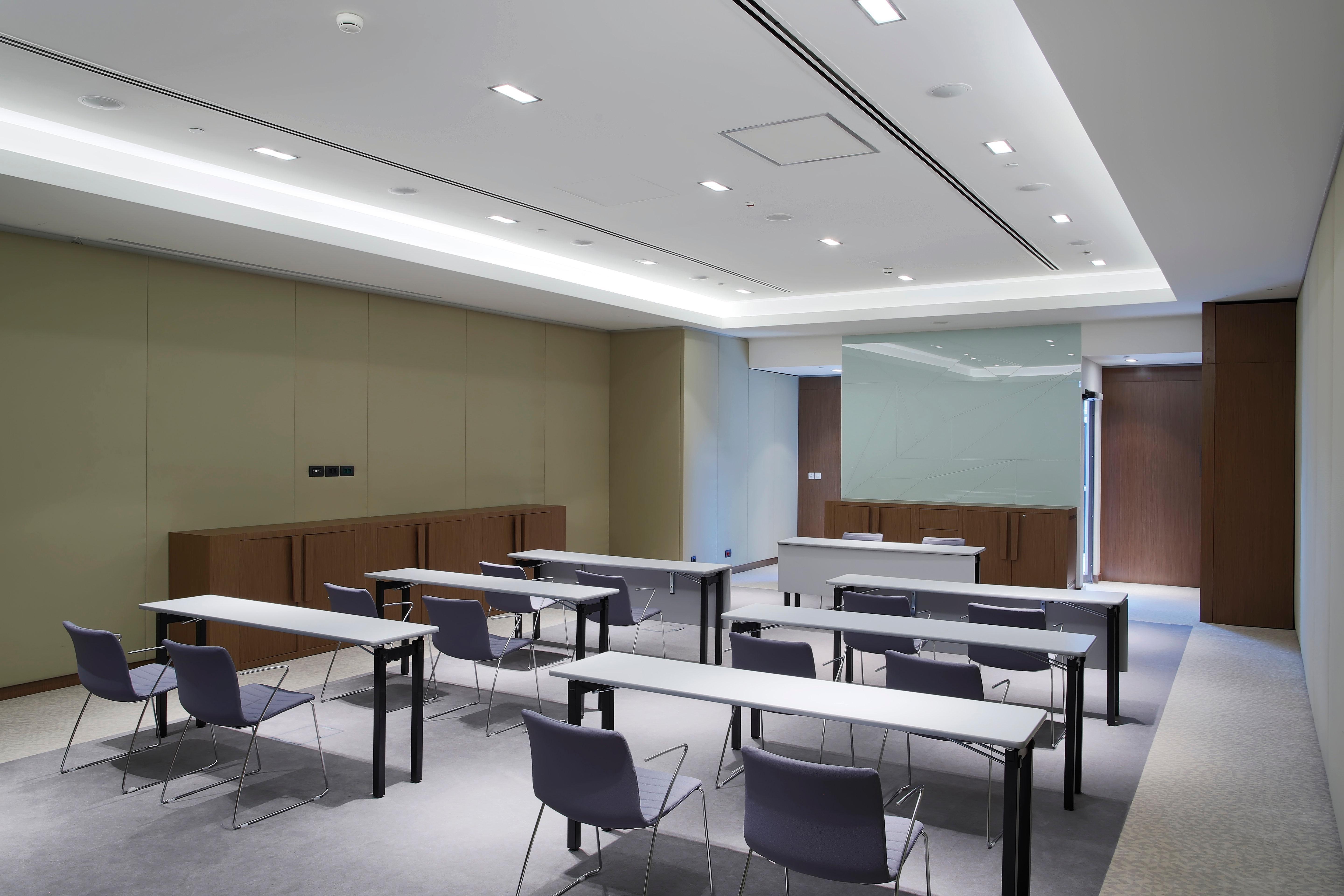 Hotel Crowne Plaza Belgrade By Ihg Esterno foto