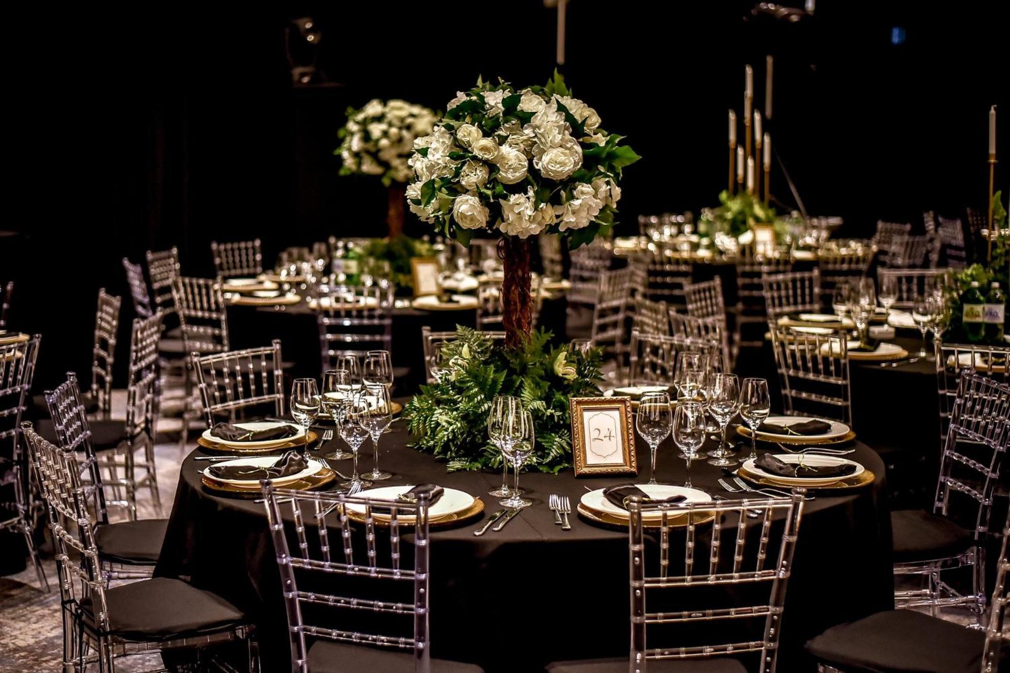 Hotel Crowne Plaza Belgrade By Ihg Esterno foto