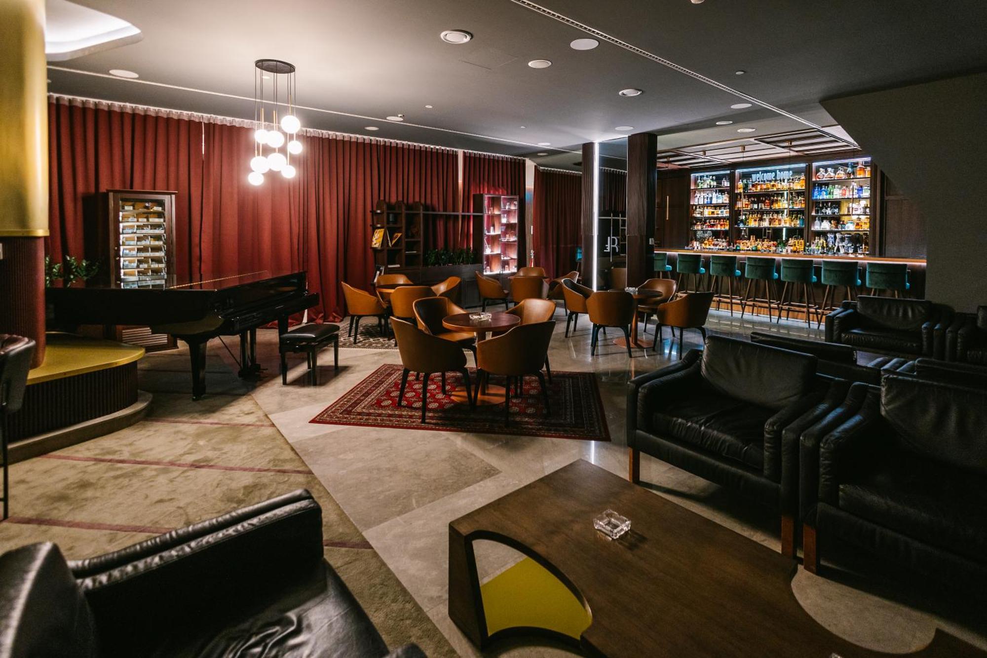 Hotel Crowne Plaza Belgrade By Ihg Esterno foto