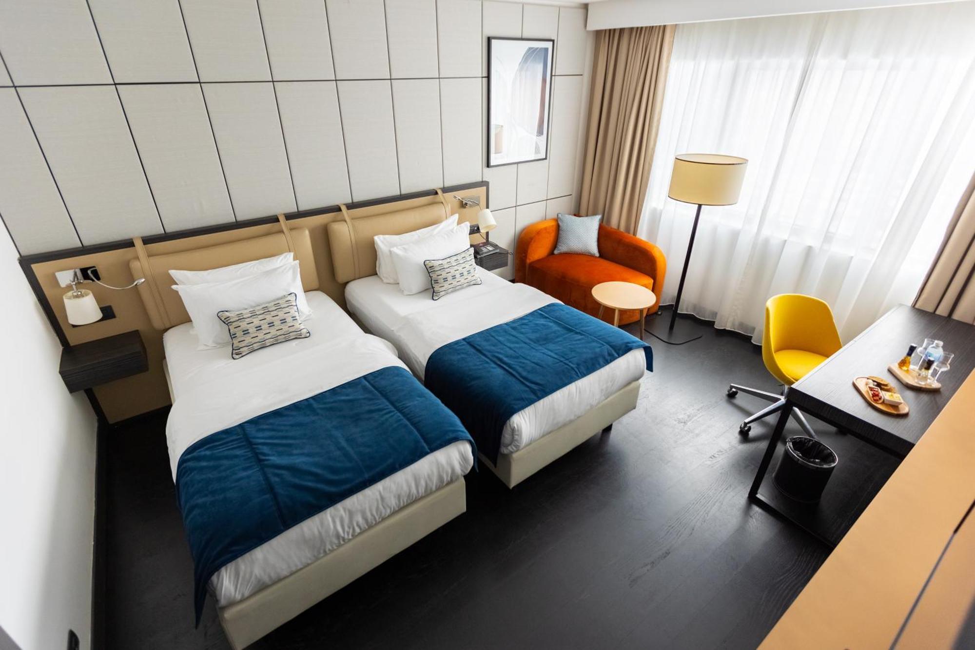 Hotel Crowne Plaza Belgrade By Ihg Esterno foto